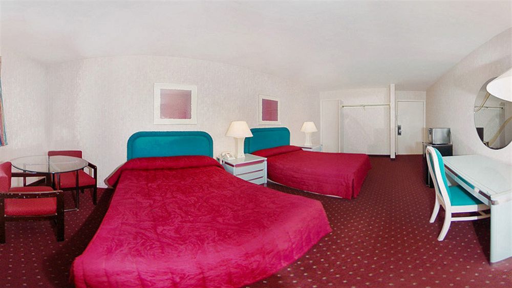 Rodeway Inn Parkway Galloway Eksteriør bilde